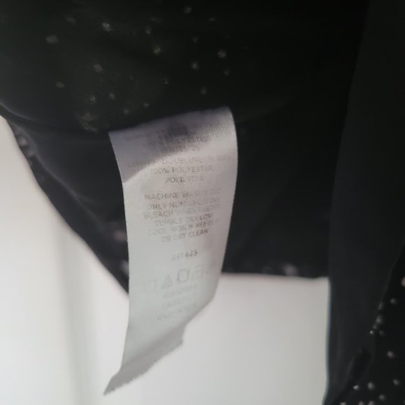 LOFT black and white starry top Size‎ L - Picture 4 of 5